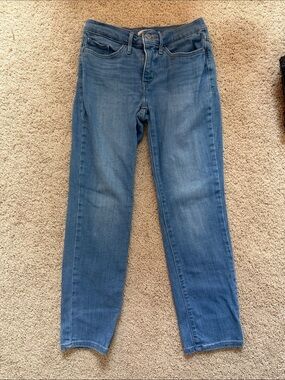 Levi's Women's Shaping Slim Jeans in Medium Blue